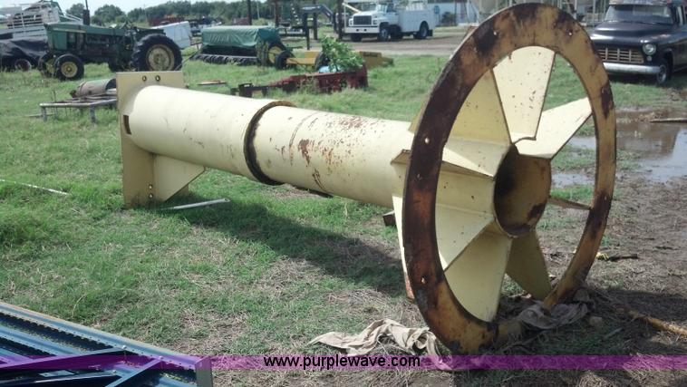 image for item AJ9385 Tower lift crane