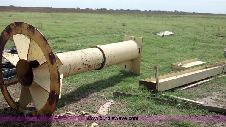 image for item AJ9385 Tower lift crane