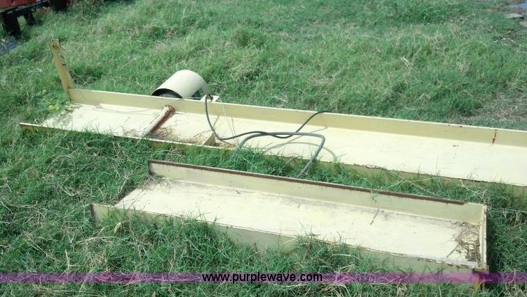 image for item AJ9385 Tower lift crane