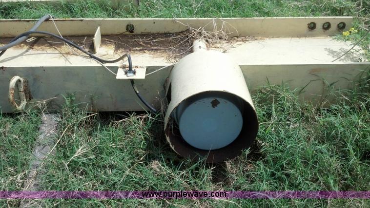 image for item AJ9385 Tower lift crane