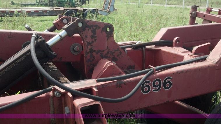 image for item AJ9386 Case IH 696 folding double off-set disk