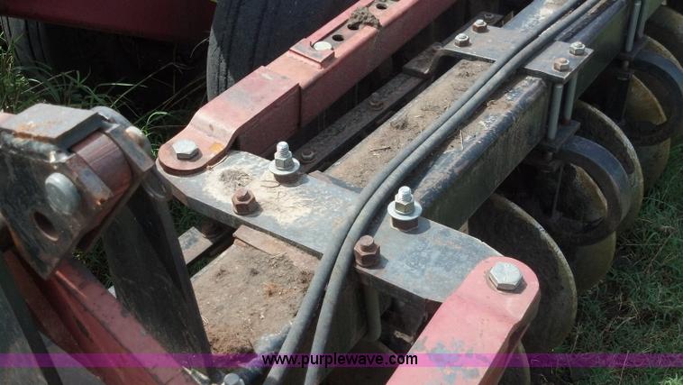 image for item AJ9386 Case IH 696 folding double off-set disk