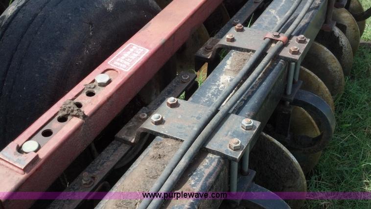 image for item AJ9386 Case IH 696 folding double off-set disk