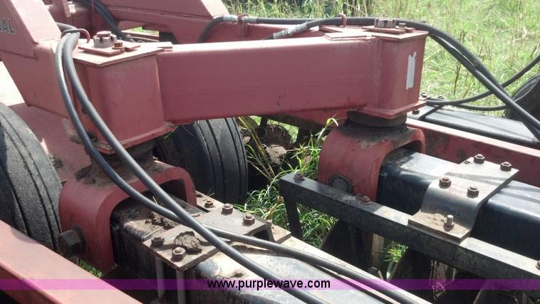 image for item AJ9386 Case IH 696 folding double off-set disk