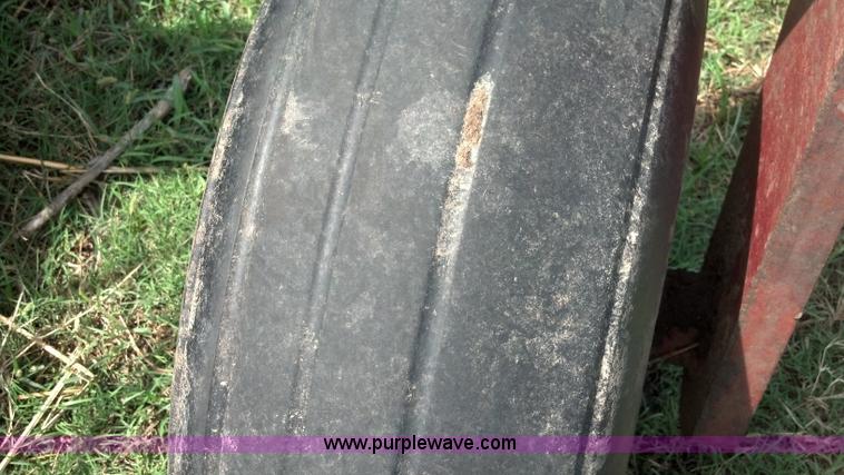 image for item AJ9386 Case IH 696 folding double off-set disk