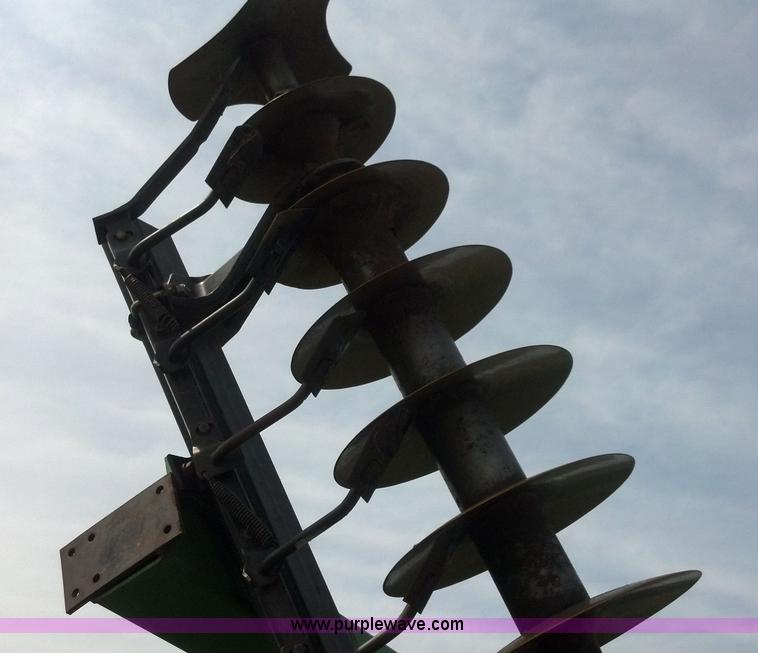 image for item AJ9387 John Deere 650 double off-set disk