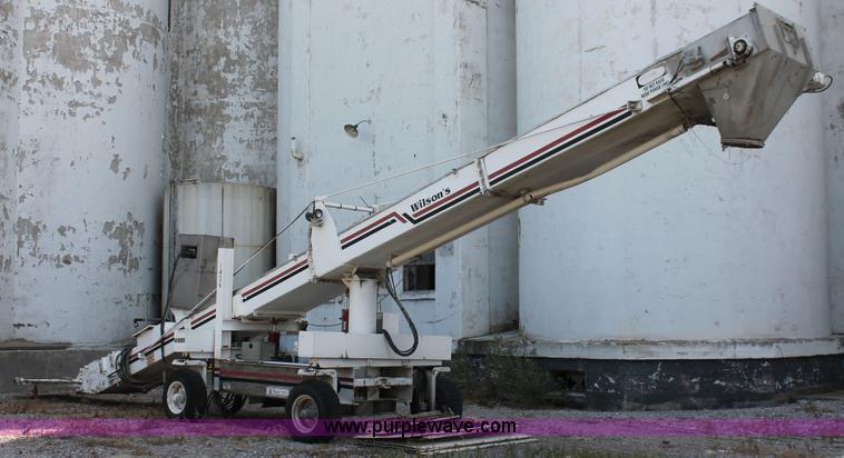 image for item AK9652 Wilson 40' rail car unloading conveyor
