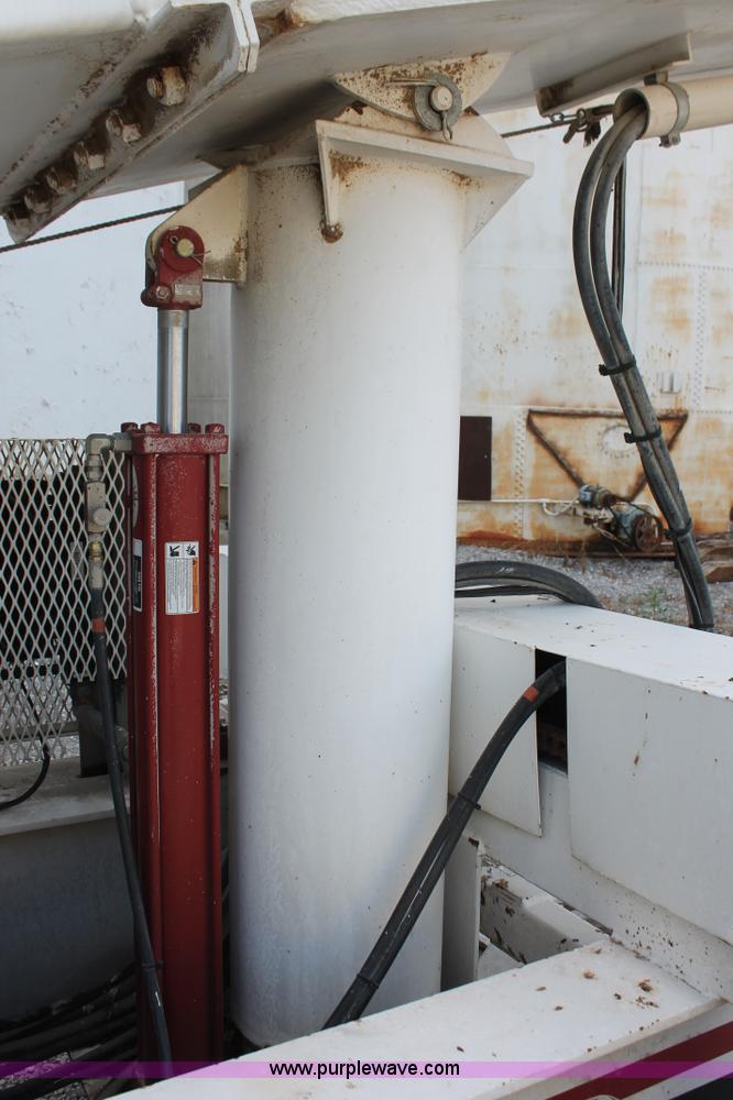 image for item AK9652 Wilson 40' rail car unloading conveyor