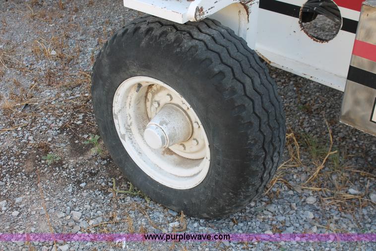 image for item AK9652 Wilson 40' rail car unloading conveyor