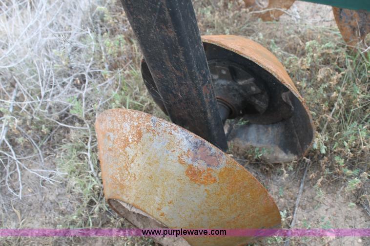 image for item AW9496 Furrow closer