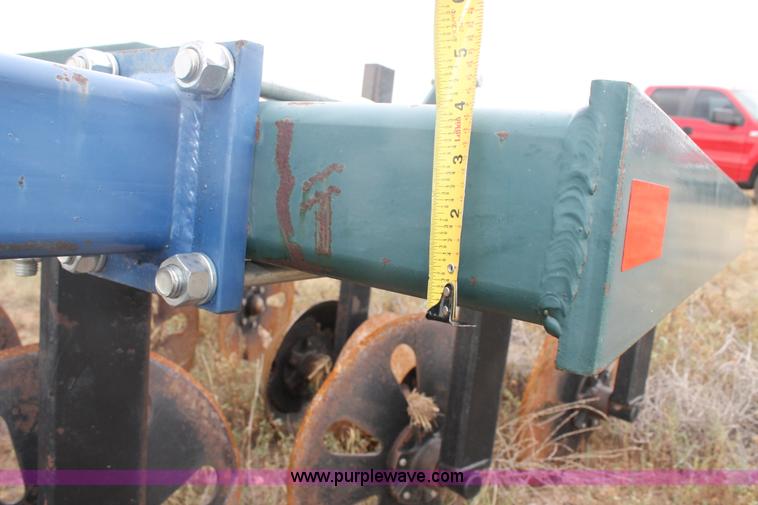 image for item AW9496 Furrow closer