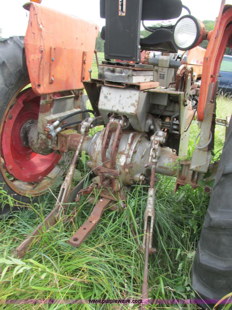 image for item AW9905 Massey-Ferguson 180 tractor