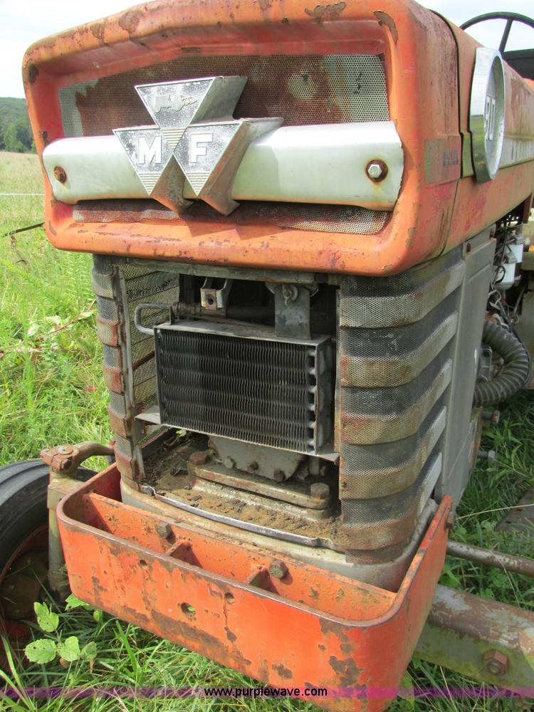 image for item AW9905 Massey-Ferguson 180 tractor
