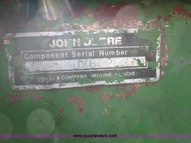 image for item D2134 1990 John Deere 5830 forage harvester