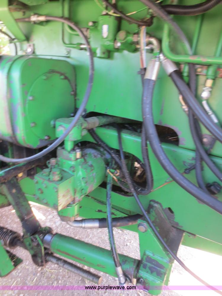 image for item D2134 1990 John Deere 5830 forage harvester