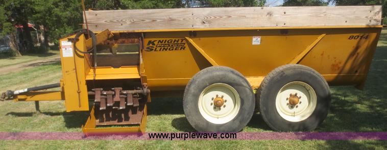 image for item D2135 Knight 8014 Pro Twin manure spreader