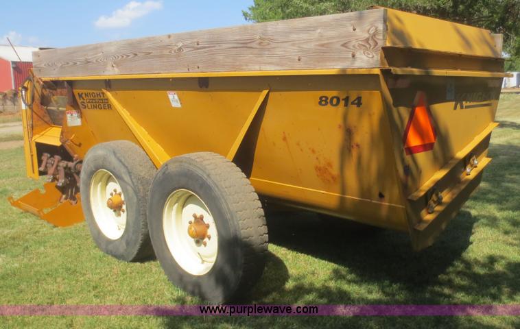 image for item D2135 Knight 8014 Pro Twin manure spreader
