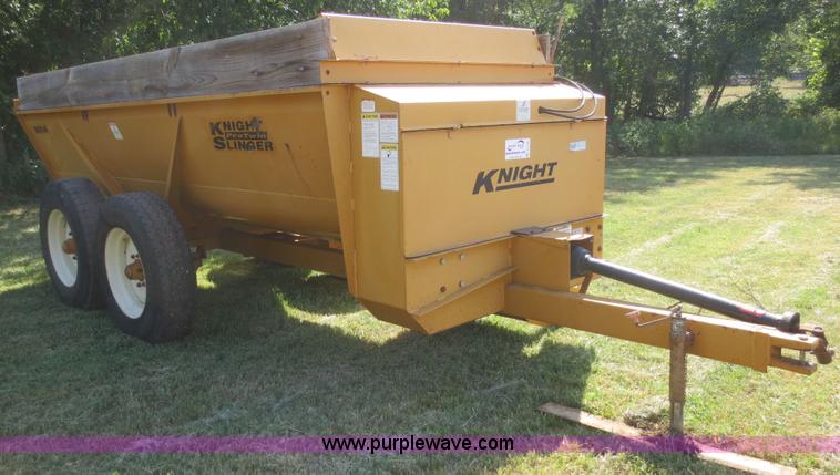 image for item D2135 Knight 8014 Pro Twin manure spreader