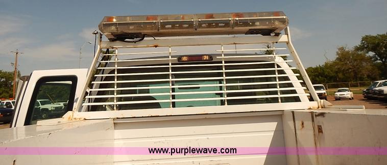 image for item E7801 2006 Ford F250 Super Duty XL SuperCab utility truck