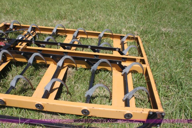 image for item F3295 Agway Accumul 8 Plus 4 bale grapple