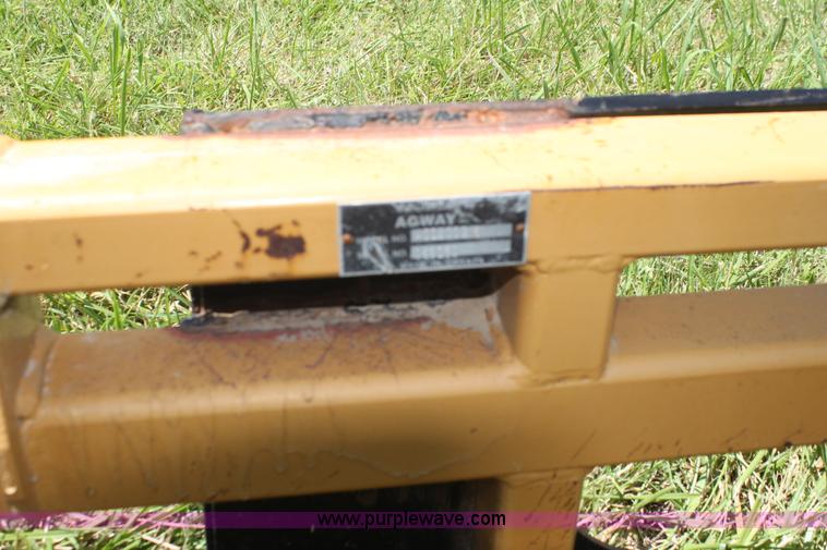 image for item F3295 Agway Accumul 8 Plus 4 bale grapple