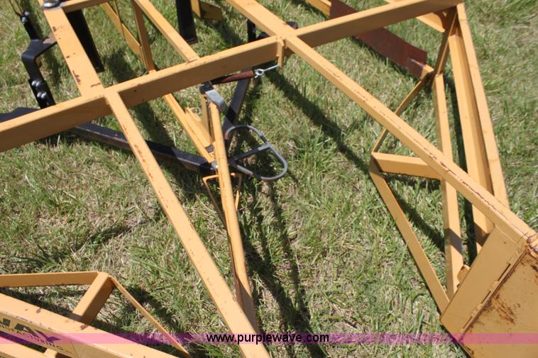 image for item F3296 Agway Accumul 8 Plus 4 bale accumulator