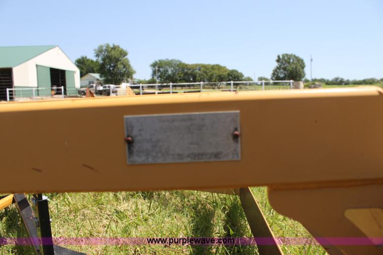 image for item F3296 Agway Accumul 8 Plus 4 bale accumulator