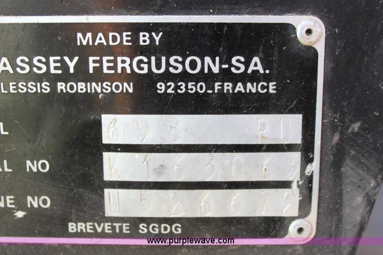 image for item F3322 Massey-Ferguson 698 MFWD tractor
