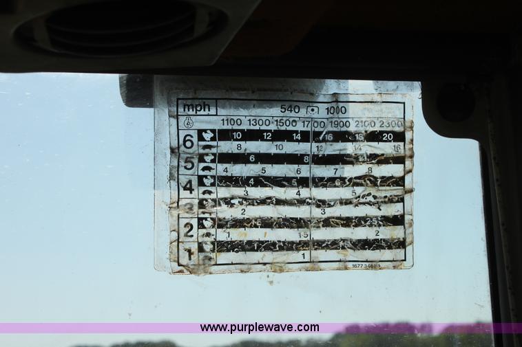 image for item F3322 Massey-Ferguson 698 MFWD tractor