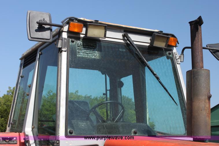 image for item F3322 Massey-Ferguson 698 MFWD tractor