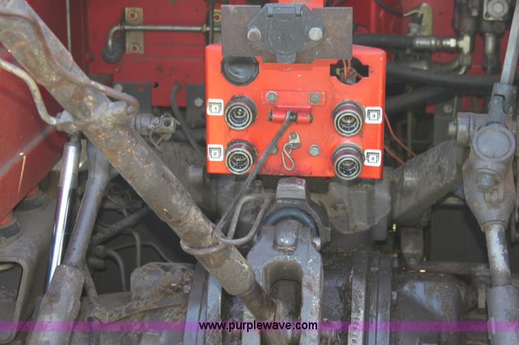 image for item F3322 Massey-Ferguson 698 MFWD tractor