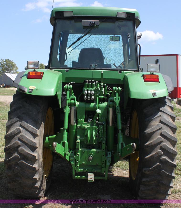 image for item F3327 1999 John Deere 7710 MFWD tractor