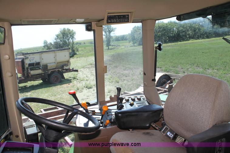image for item F3327 1999 John Deere 7710 MFWD tractor