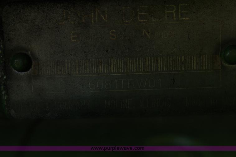 image for item F3327 1999 John Deere 7710 MFWD tractor