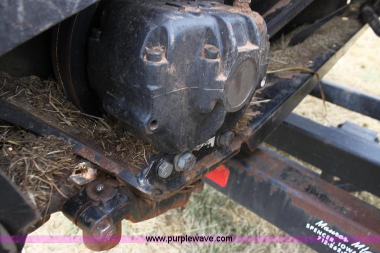 image for item F3344 2008 MacDon D50 draper head