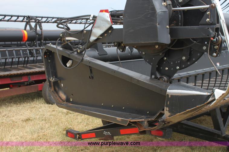 image for item F3344 2008 MacDon D50 draper head