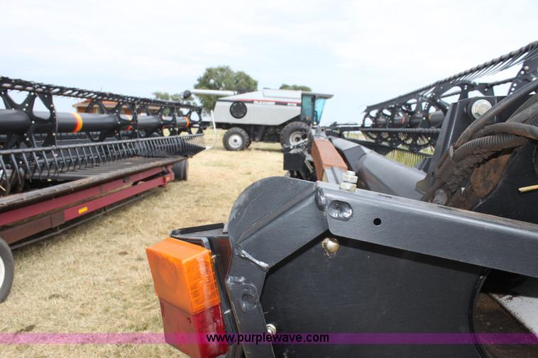 image for item F3344 2008 MacDon D50 draper head