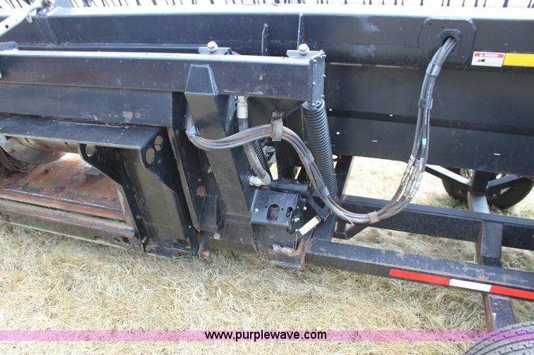 image for item F3344 2008 MacDon D50 draper head