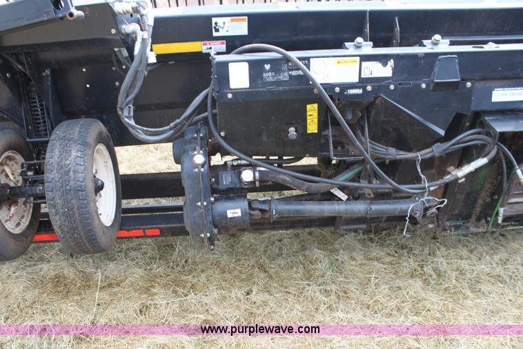 image for item F3344 2008 MacDon D50 draper head