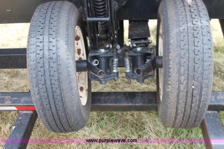 image for item F3344 2008 MacDon D50 draper head