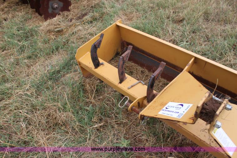 image for item F3347 Cimarron box blade