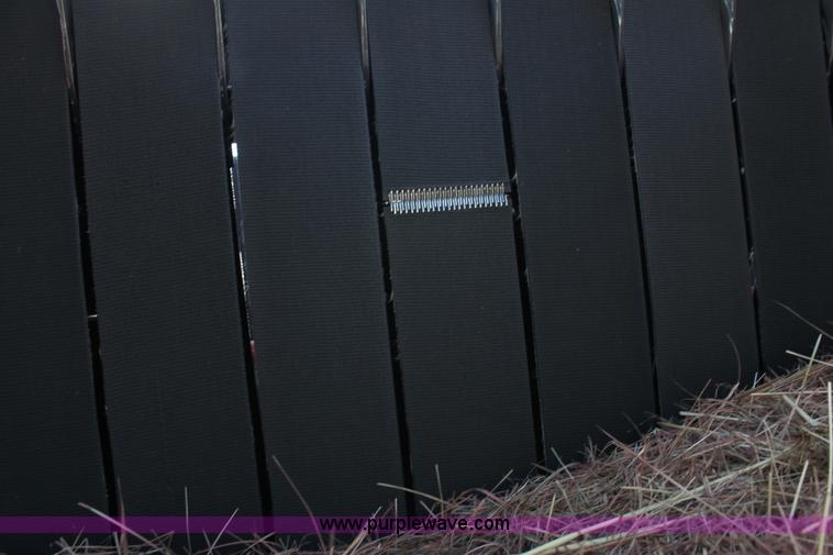 image for item F3356 New Holland BR780 round baler