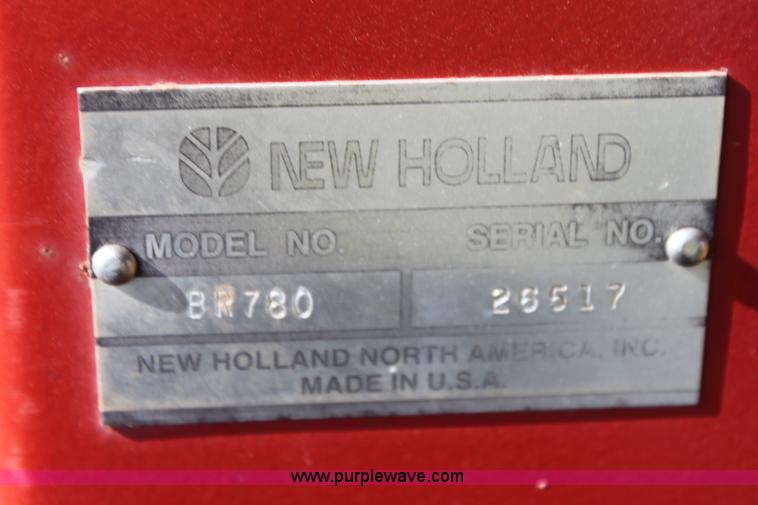 image for item F3356 New Holland BR780 round baler