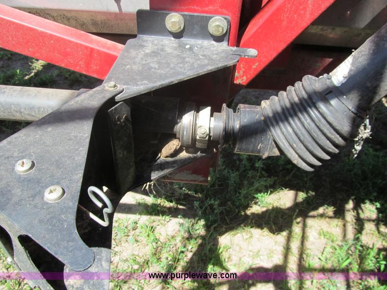 image for item F3505 Case IH 2412 corn head