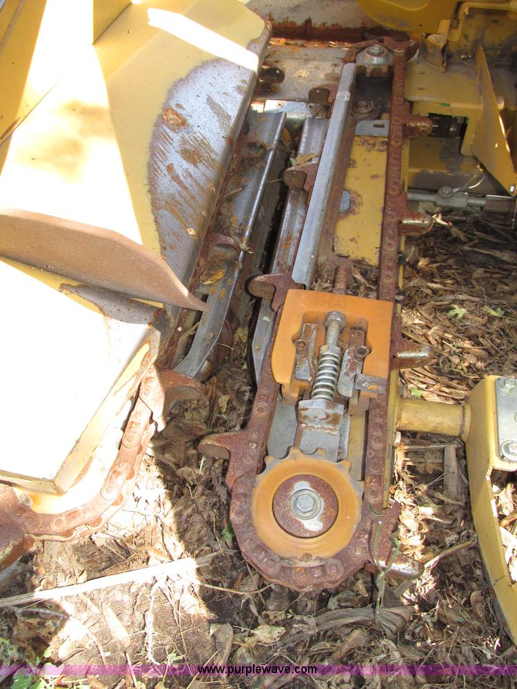 image for item F7499 2004 Lexion C512 corn head