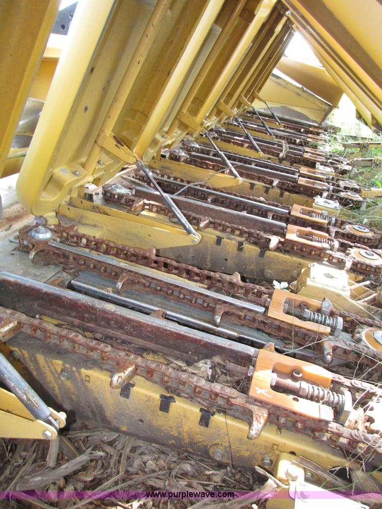 image for item F7499 2004 Lexion C512 corn head