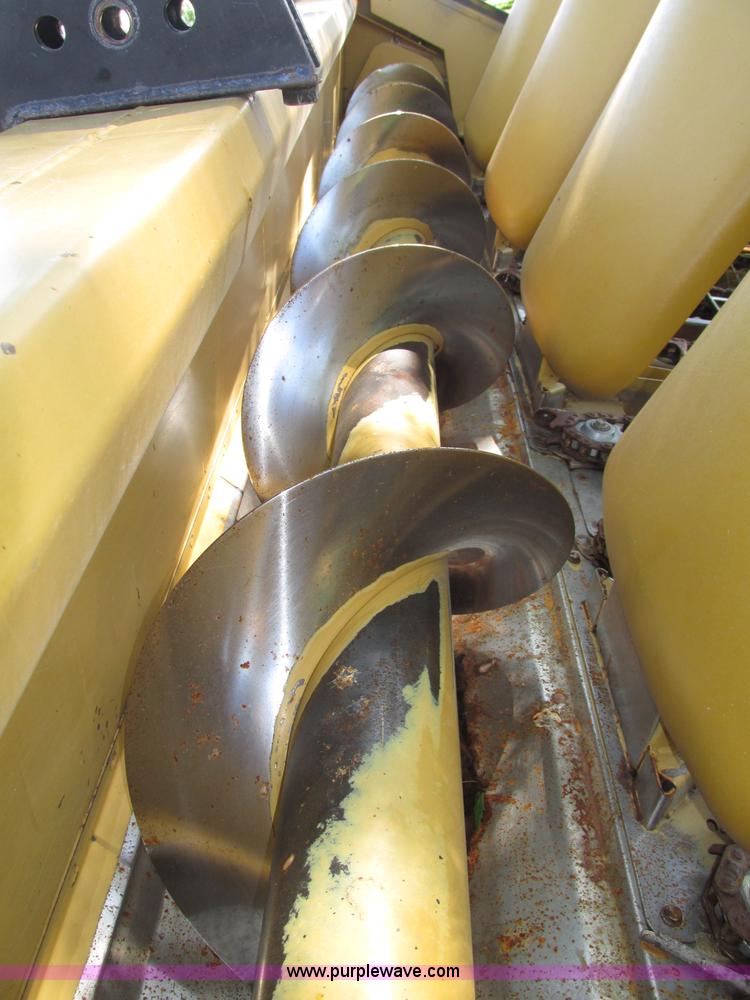 image for item F7499 2004 Lexion C512 corn head