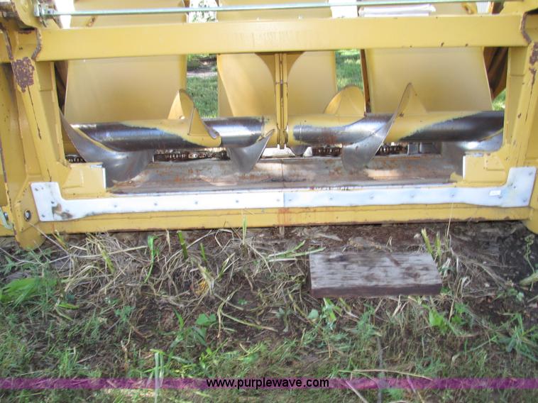 image for item F7499 2004 Lexion C512 corn head