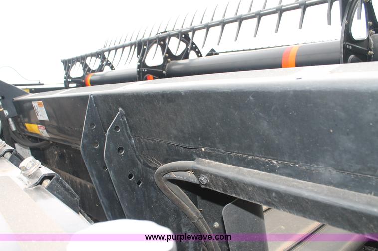 image for item G8167 2010 Case IH 2142 draper header