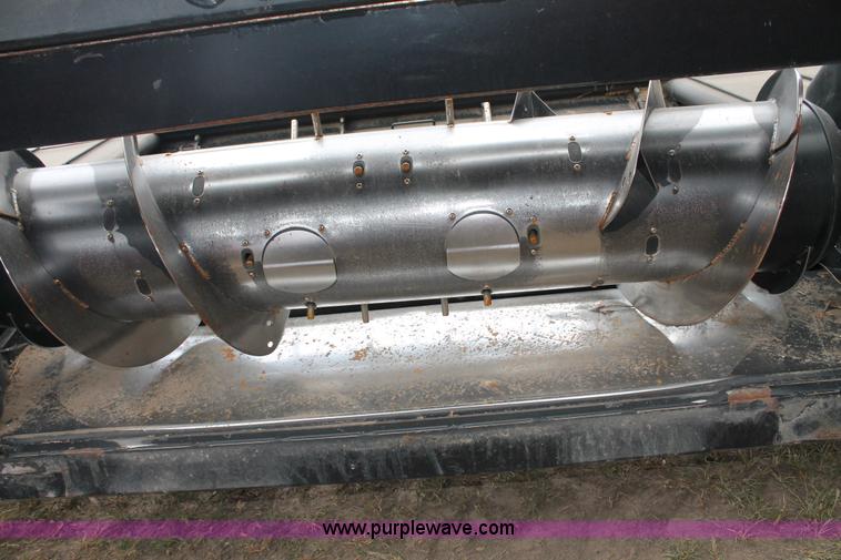 image for item G8167 2010 Case IH 2142 draper header